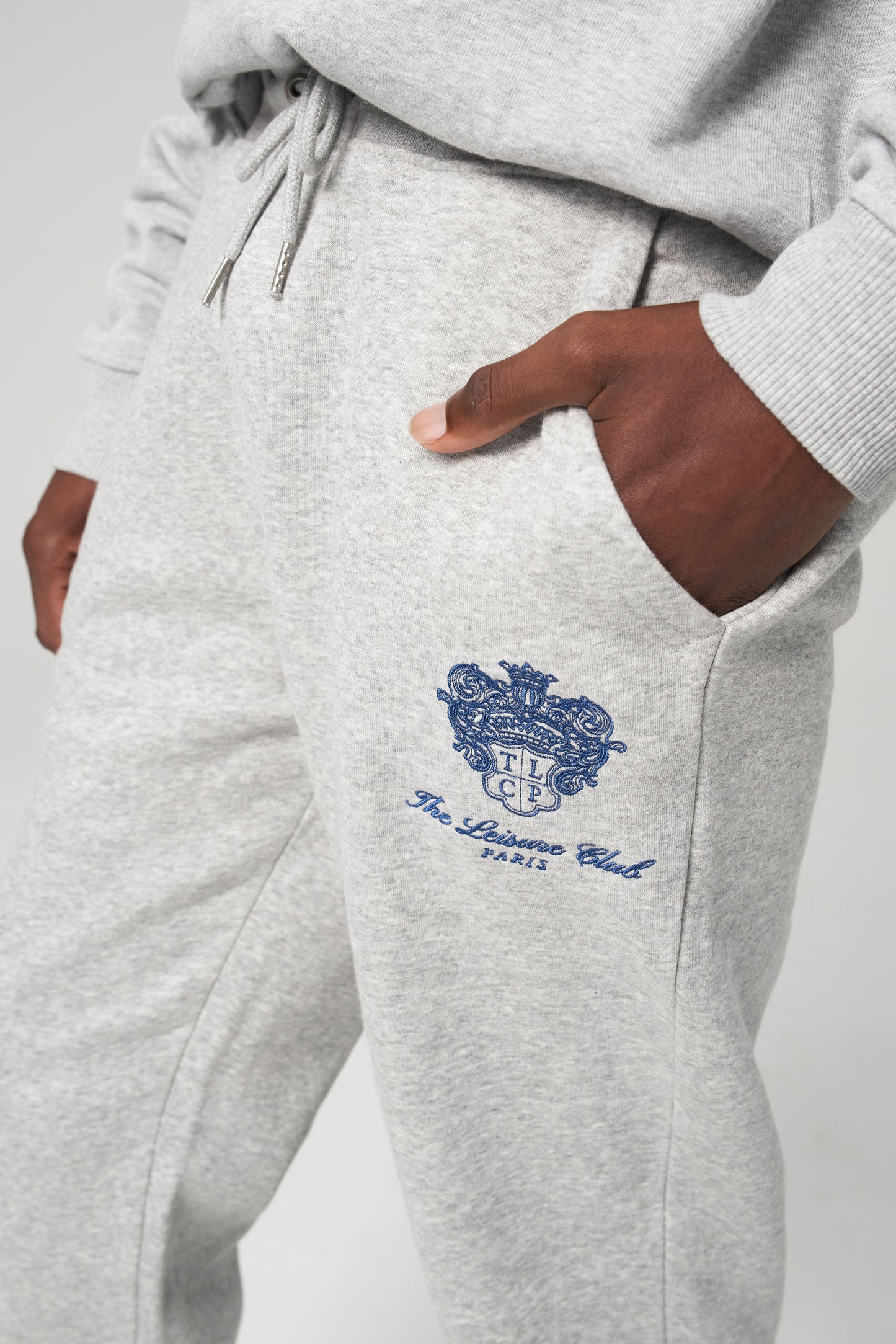 Crest Fleece Joggers- Heather Grey